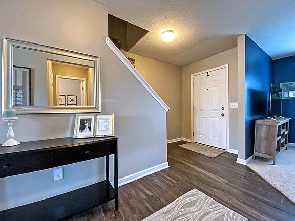 3rd image of 665 Saffron Dr