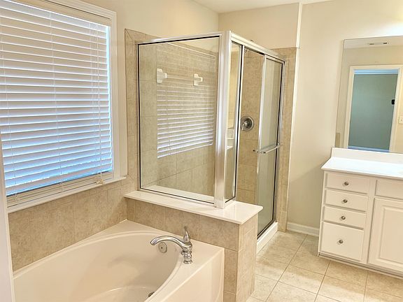 2nd image of 1707 Wehunt Ln SE #1