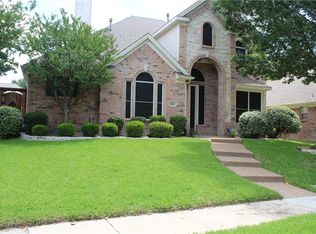 10304 Waters Dr, Irving, TX 75063