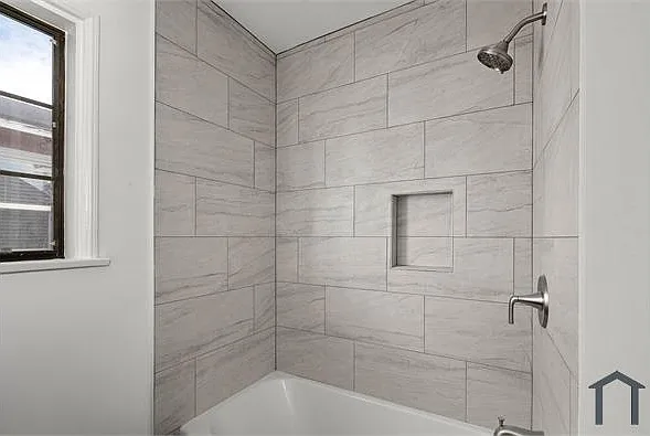 3454 Hunter St — Photo 11