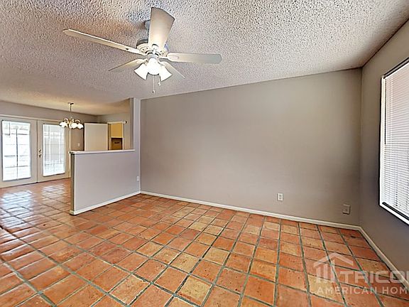5th image of 1246 E Barbara Dr