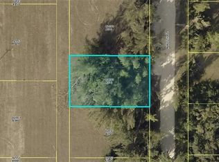 622 NW 7th Pl, Cape Coral, FL 33993