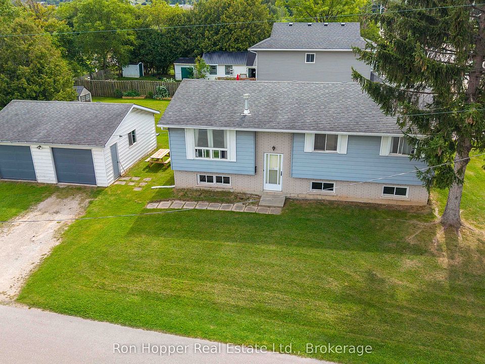 1st image of 1885 9th Ave E