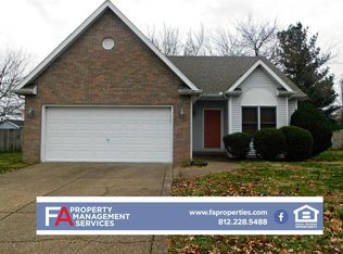 7177 McDaniel Dr, Newburgh, IN 47630