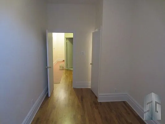 Rented by Skyline Group Real Estate | media 25