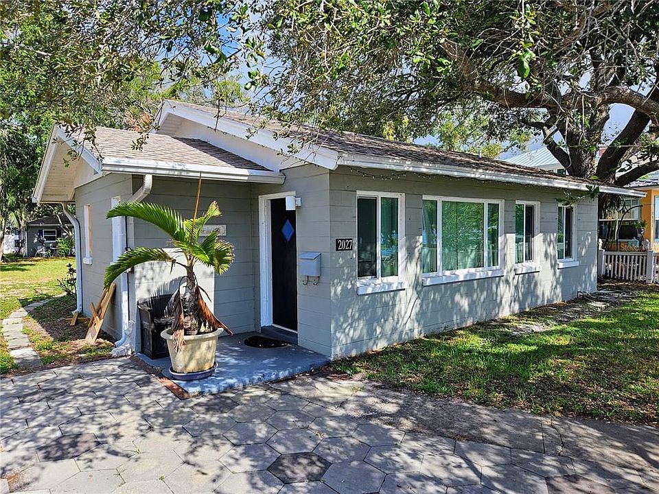 1st image of 2027 Beach Dr SE