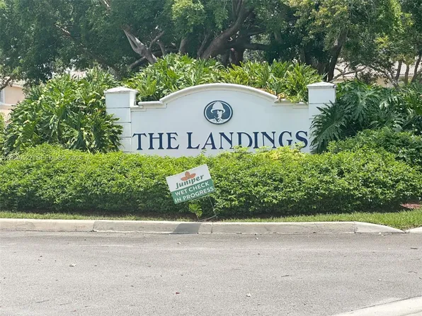 2150 NW 171st Ter, Pembroke Pines, FL 33028