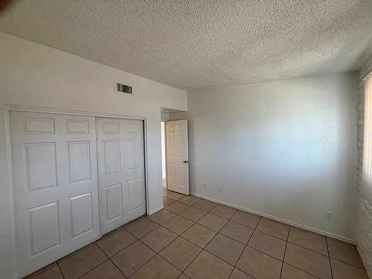 7526 W Glenn Dr #1 — Photo 6