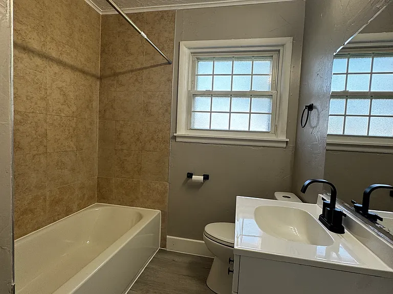 319 S 80th East Ave — Photo 15