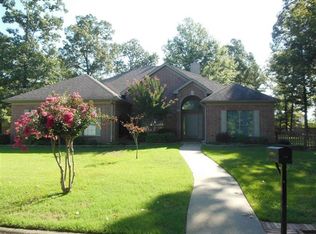 1325 Homestead Dr, White Hall, AR 71602