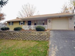 2857 Fleetwood Dr, Lancaster, PA 17601