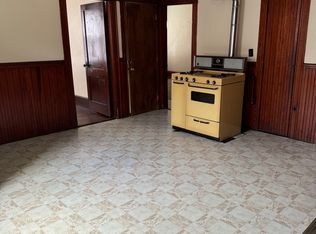 232 Rathbun St FLOOR 2, Woonsocket, RI 02895