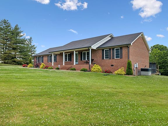 3rd image of 273 Old Coleytown Ln