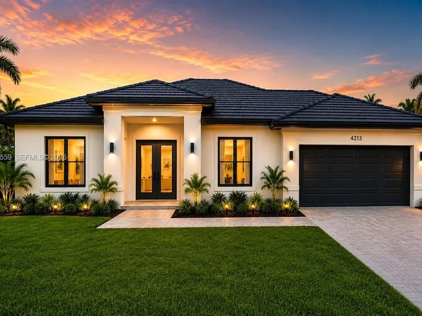 52 Yvonne Ave S, Lehigh Acres, FL 33976