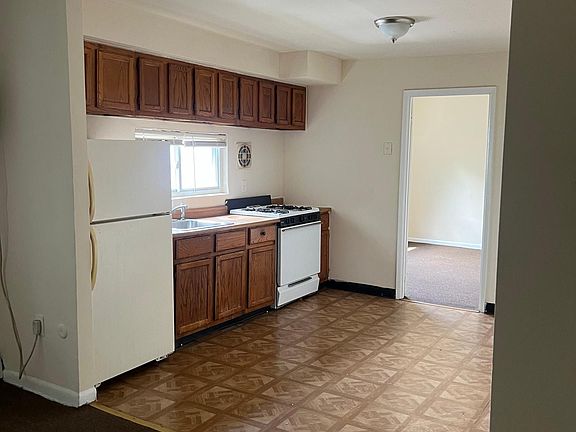 5th image of 528 Knorr St APT 24