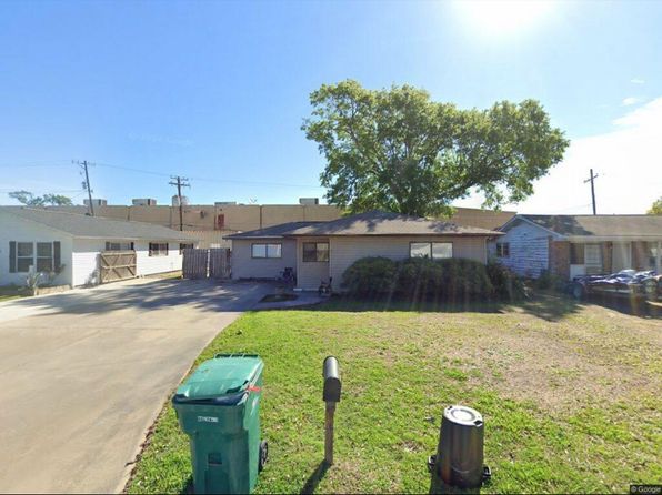 3410 Edgemont Dr