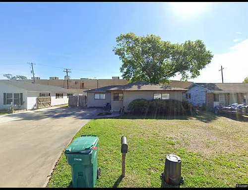 3410 Edgemont Dr Photo 1
