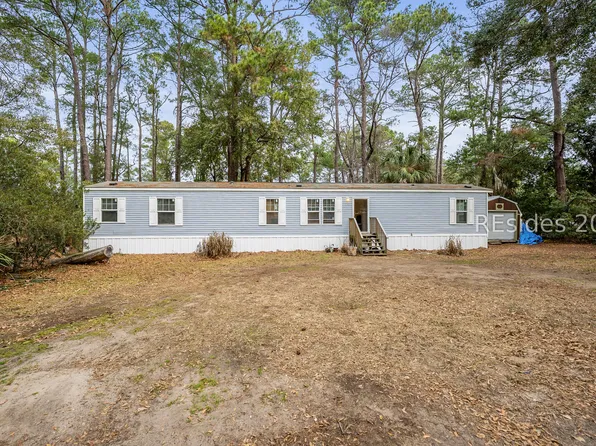 14 Palm Point Rd, Beaufort, SC 29907
