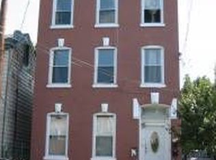 226 2nd St, Trenton, NJ 08611