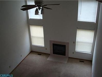 2nd image of 6926 Idlelea Dr