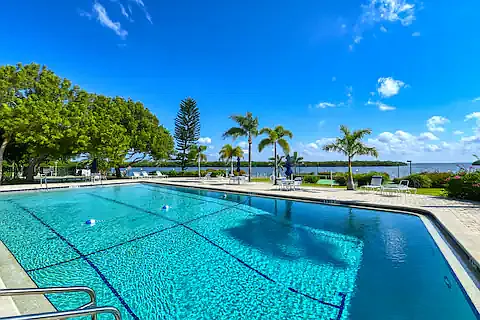 4320 Falmouth Dr #105-B105-B105 — Photo 5