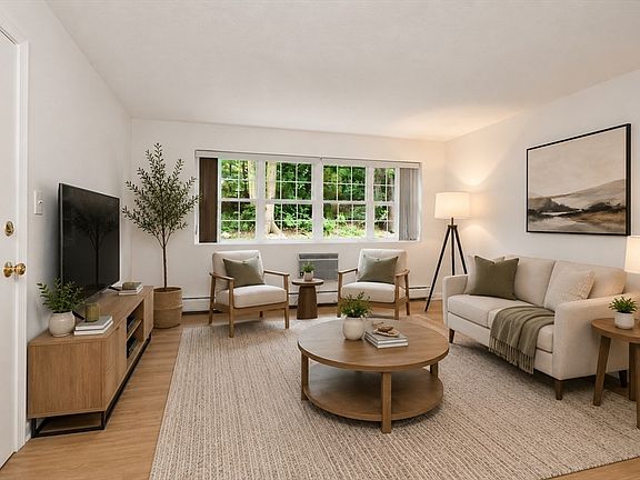 2nd image of 15 Cass St APT 3