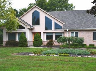 1800 Grand Portage Trl, Xenia, OH 45385