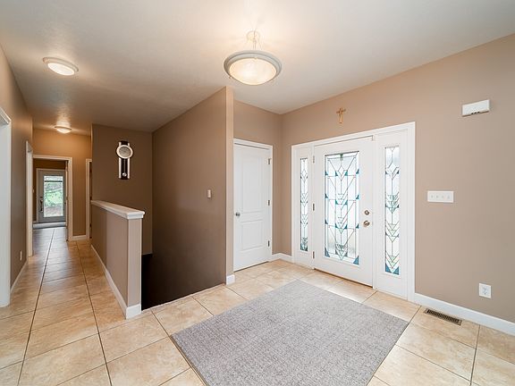 3rd image of 26011 Westwood Hills Dr