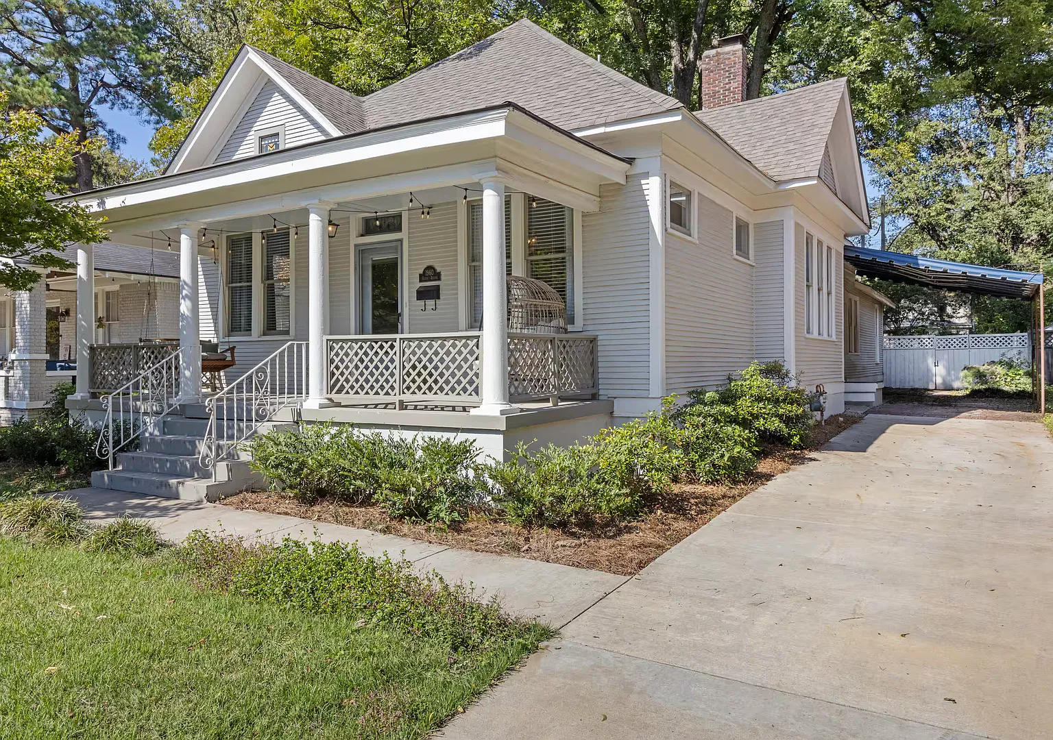 Furnished Home In Cooper Young! — Photo 2