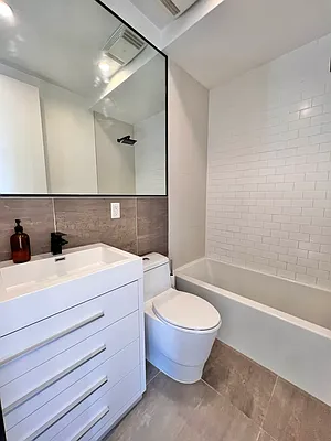 Rented by ERNY LLC | media 15