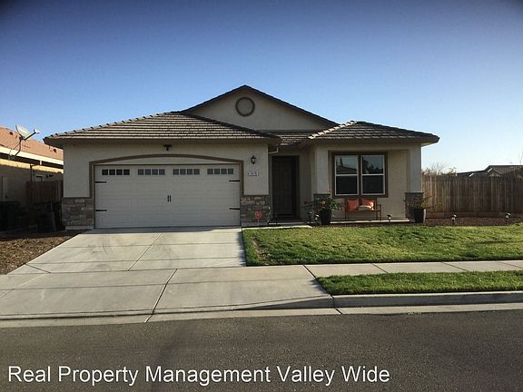 2nd image of 2470 Stone Creek Dr