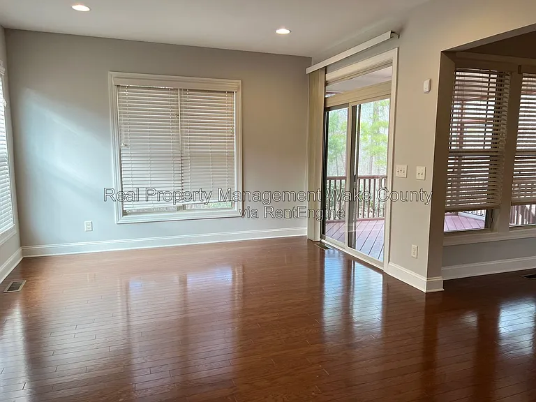 421 Rams Loop — Photo 13