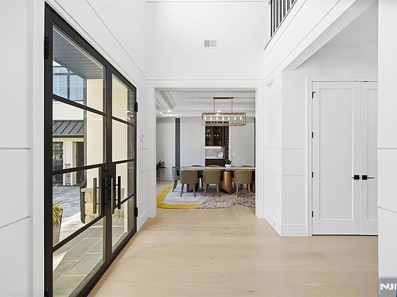2nd image of 11 Forcier Ct
