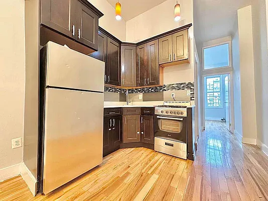 Rented by Doorway NYC, LLC | media 11