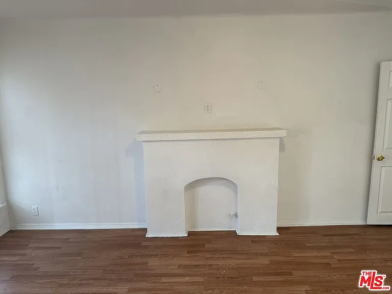 5042 Ferndale St — Photo 6