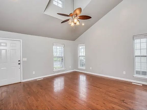 2nd image of 3413 Rainwood Dr