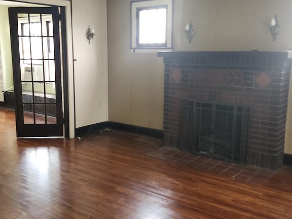3rd image of 324-26 23rd Ave
