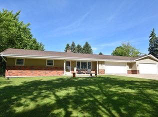 769 River Bend Rd, Grafton, WI 53024