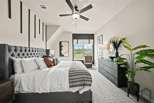 3 bed, 1913 sqft, $2,750 — Photo 3