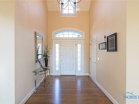 2nd image of 7841 Oak Leaf Ct