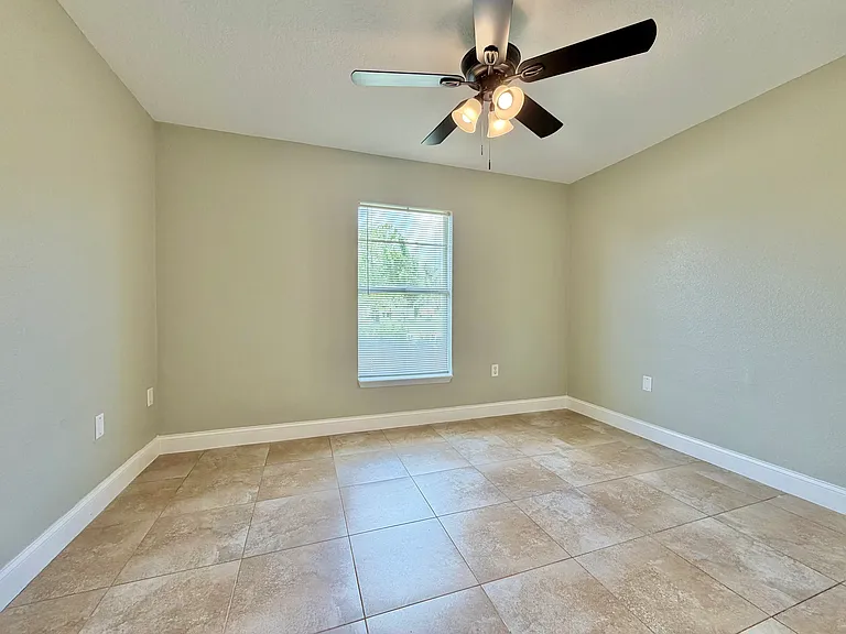 113 Pheasant Dr — Photo 13