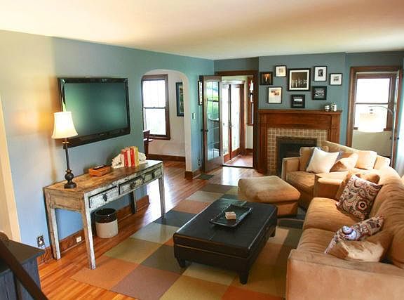 5th image of 206 Irving Way W