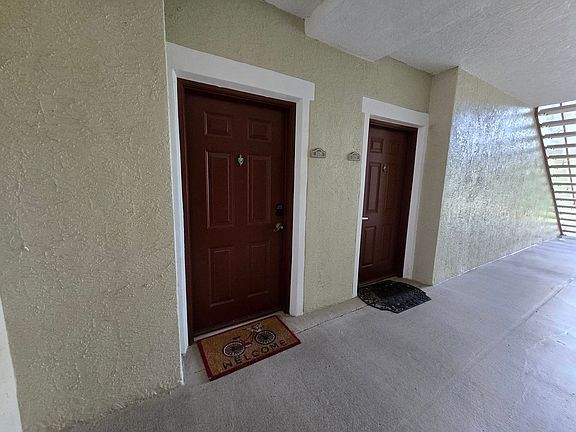 2nd image of 5552 Bentgrass Dr #7-108