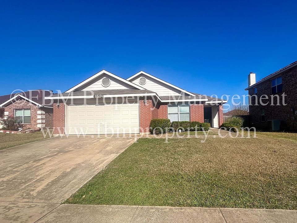 1st image of 2202 Natchez Dr