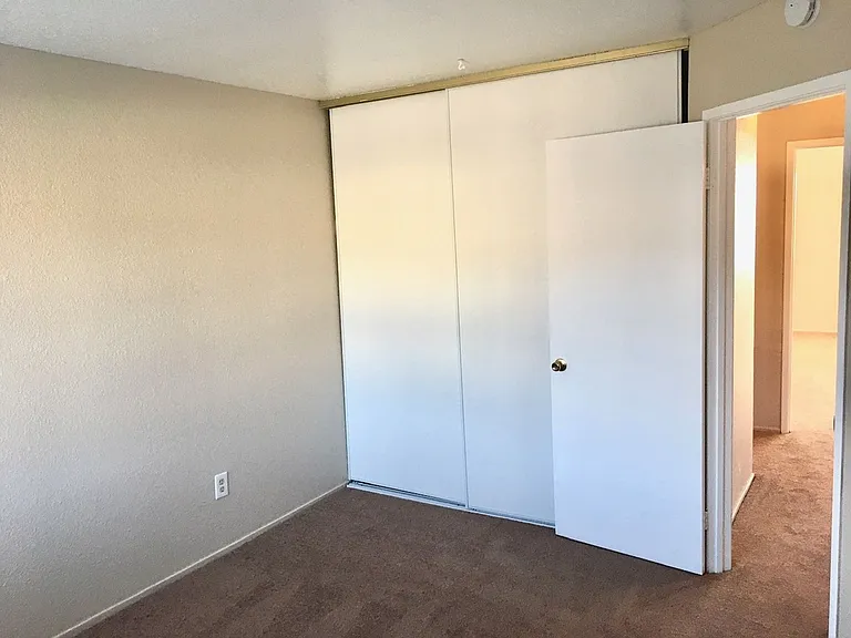 395 Cimarron Dr — Photo 20