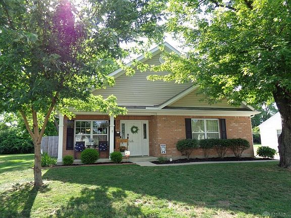 2nd image of 485 Kirkwood Dr