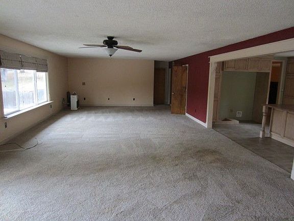 5th image of 16635 Patricia Ave