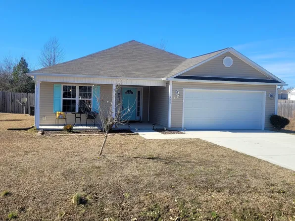 610 Denim Drive, Richlands, NC 28574