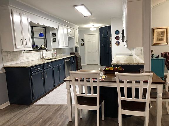 5th image of 258 Cypress St