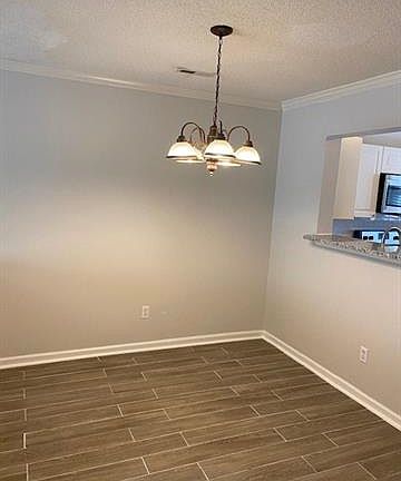 5th image of 3609 Melrose Cottage Dr